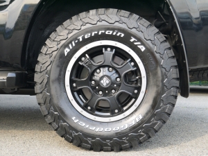 ハイラックスサーフＳＳＲ−Ｘ　Ｌｔｄ　２１５