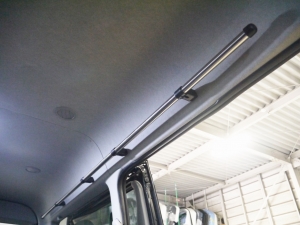 ハイエースワゴン4型新車４ＷＤ　６AT　