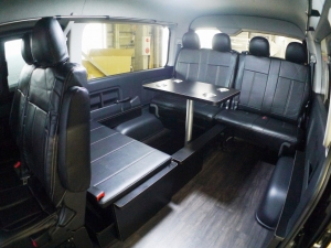 ハイエースワゴン4型新車４ＷＤ　６AT　