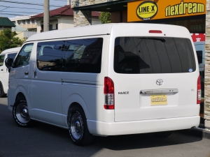 ハイエースワゴン4型新車４ＷＤ　６AT　