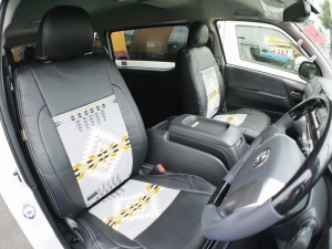 ハイエースワゴン4型新車４ＷＤ　６AT　