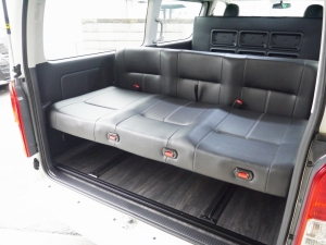 ハイエースワゴン4型新車　10人乗６AT　４ＷＤ