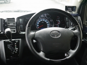 ハイエースバン３型　４ＷＤ　ベットキット