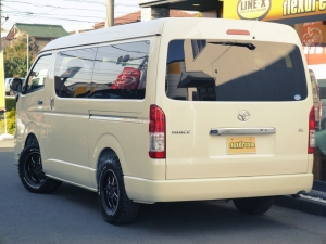 ハイエースワゴン4型新車　10人乗６AT　４ＷＤ