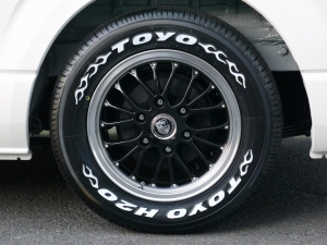 ハイエースワゴン4型新車４ＷＤ　６AT　