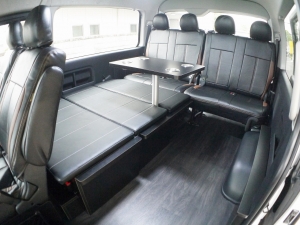 ハイエースワゴン4型新車４ＷＤ　６AT　