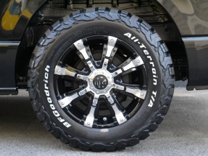 ハイエースワゴン4型新車４ＷＤ　６AT　