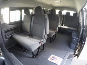 ハイエースワゴン4型新車４ＷＤ　６AT　