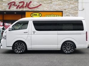 ハイエースワゴン4型新車４ＷＤ　６AT　