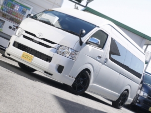 ハイエースワゴン新型　６ＡＴ　