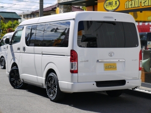 ハイエースバン４ＷＤ　ワイドバン
