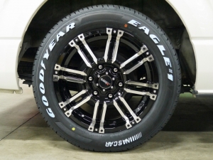 ハイエースバン４ＷＤ　ワイドバン