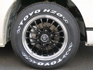 ハイエースワゴン4型新車　10人乗６AT　４ＷＤ
