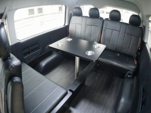 ハイエースワゴン4型新車　10人乗６AT　４ＷＤ