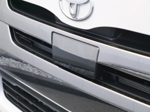 ハイエースバン4型新車　２８００ディーゼルターボ４ＷＤ　ダークプライム