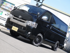 ハイエースバン4型新車　２８００ディーゼルターボ４ＷＤ　ダークプライム