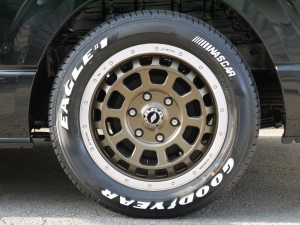 ハイエースワゴン4型新車４ＷＤ　６AT　