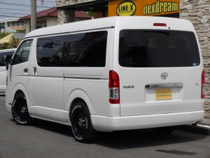 ハイエースワゴン4型新車４ＷＤ　６AT　