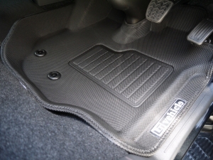 ハイエースバン4型新車　２８００ディーゼルターボ４ＷＤ　ダークプライム