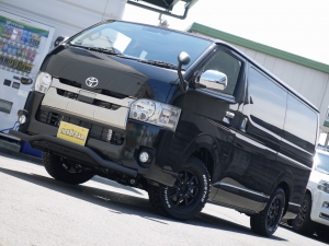 ハイエースバン4型新車　２８００ディーゼルターボ４ＷＤ　ダークプライム