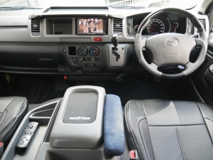 ハイエースワゴンベットキット　４ＷＤ