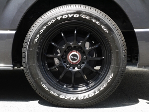 ハイエースバンワイドバン　４ＷＤ　内装架装