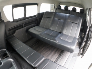 ハイエースワゴン4型新車４ＷＤ　６AT　