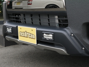 ハイエースバン4型新車　２８００ディーゼルターボ４ＷＤ　ダークプライム
