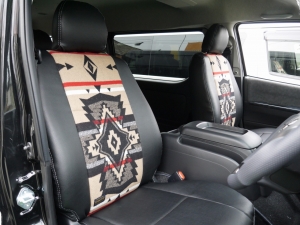 ハイエースワゴン4型新車４ＷＤ　６AT　