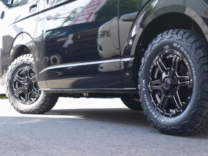 ハイエースワゴン4型新車４ＷＤ　６AT　