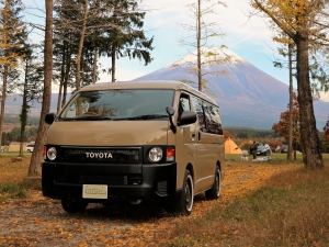 ハイエースバンハイエース丸目　クラシックハイエース
