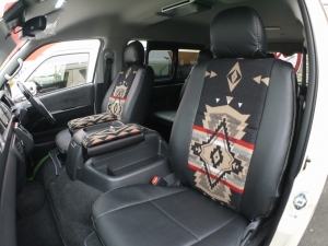 ハイエースワゴン4型新車　４ＷＤ　６AT　