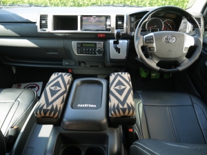 ハイエースワゴン4型新車　４ＷＤ　６AT　