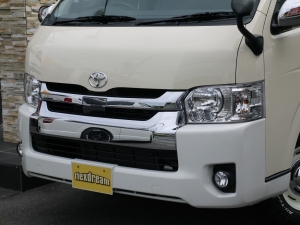 ハイエースワゴン4型新車　４ＷＤ　６AT　