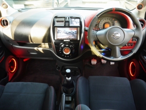 買取・下取り直販車ＮＩＳＭＯ　マーチ