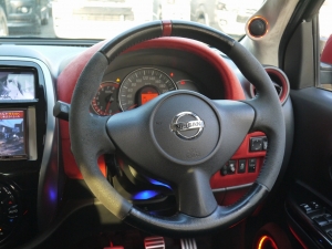 買取・下取り直販車ＮＩＳＭＯ　マーチ