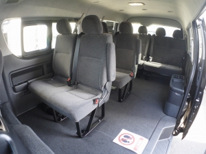 ハイエースワゴン4型新車４ＷＤ　６AT　