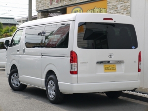 ハイエースワゴン4型新車４ＷＤ　６AT　