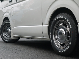 ハイエースバンワイドバン　４ＷＤ