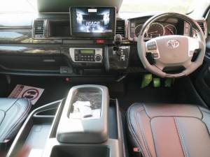 ハイエースワゴン4型新車４ＷＤ　６AT　