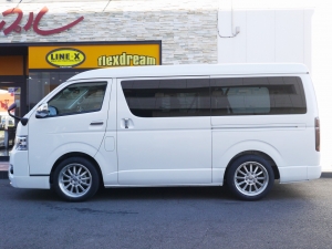 ハイエースワゴン4型新車４ＷＤ　６AT　