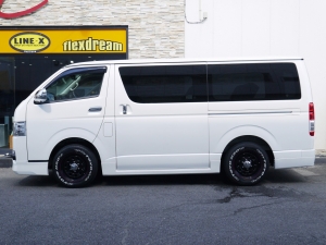 ハイエースバン2.8DT　４ナンバー８人乗り仕様