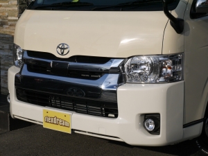 ハイエースワゴン4型新車　４ＷＤ　６AT　