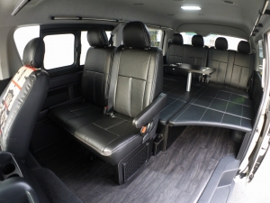 ハイエースワゴン4型新車　４ＷＤ　６AT　