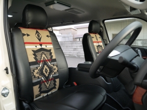 ハイエースワゴン4型新車　４ＷＤ　６AT　