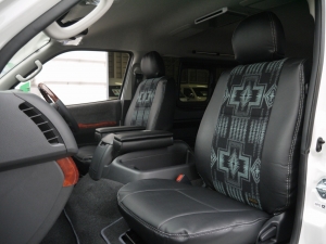 ハイエースワゴン4型新車４ＷＤ　６AT　