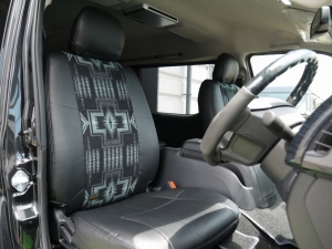 ハイエースワゴン4型新車４ＷＤ　６AT　