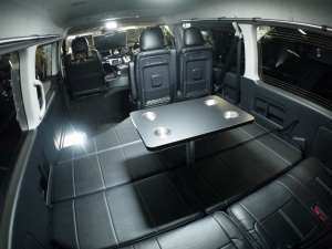 ハイエースワゴン4型新車４ＷＤ　６AT　