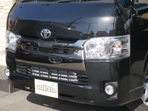 ハイエースバン4型新車　２８００ディーゼルターボ４ＷＤ　ダークプライム