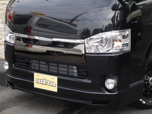 ハイエースバン4型新車　２８００ディーゼルターボ４ＷＤ　ダークプライム